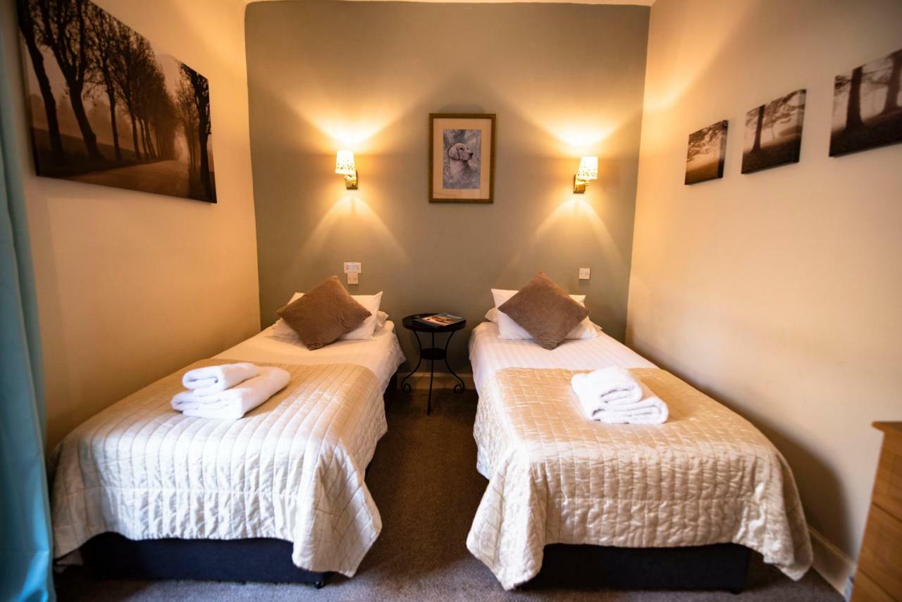 The Kirkmichael Hotel Esterno foto